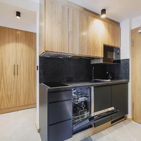 Apartmanhotel H900 - Tatra View 3*